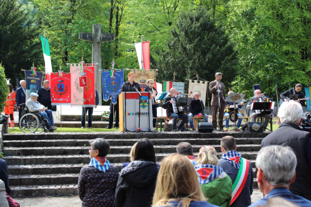 Liberation ceremony at the site of the former Ebensee Satellite Camp